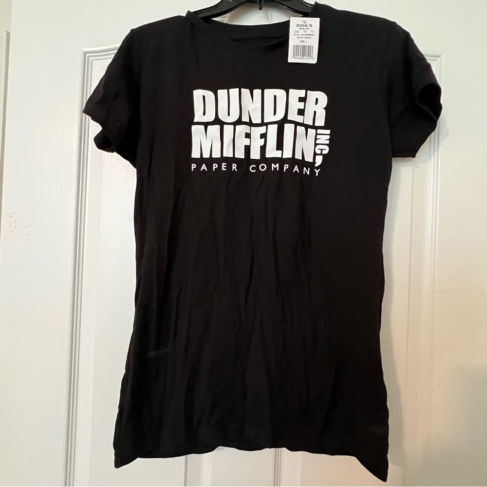 Dunder Mifflin juniors black tshirt